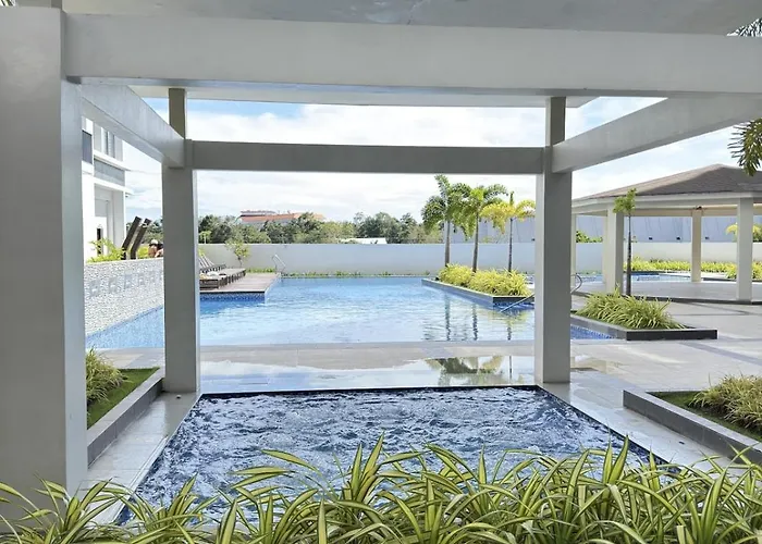 Mactan Newtown Ocean Vista Apartment Punta Engano (Mactan)
