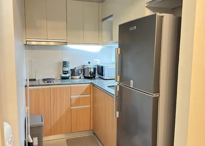 Mactan Newtown Ocean Vista Apartment Punta Engano (Mactan)
